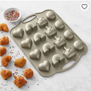 NWT Williams Sonoma x Flour Shop Cake Bitelet pan